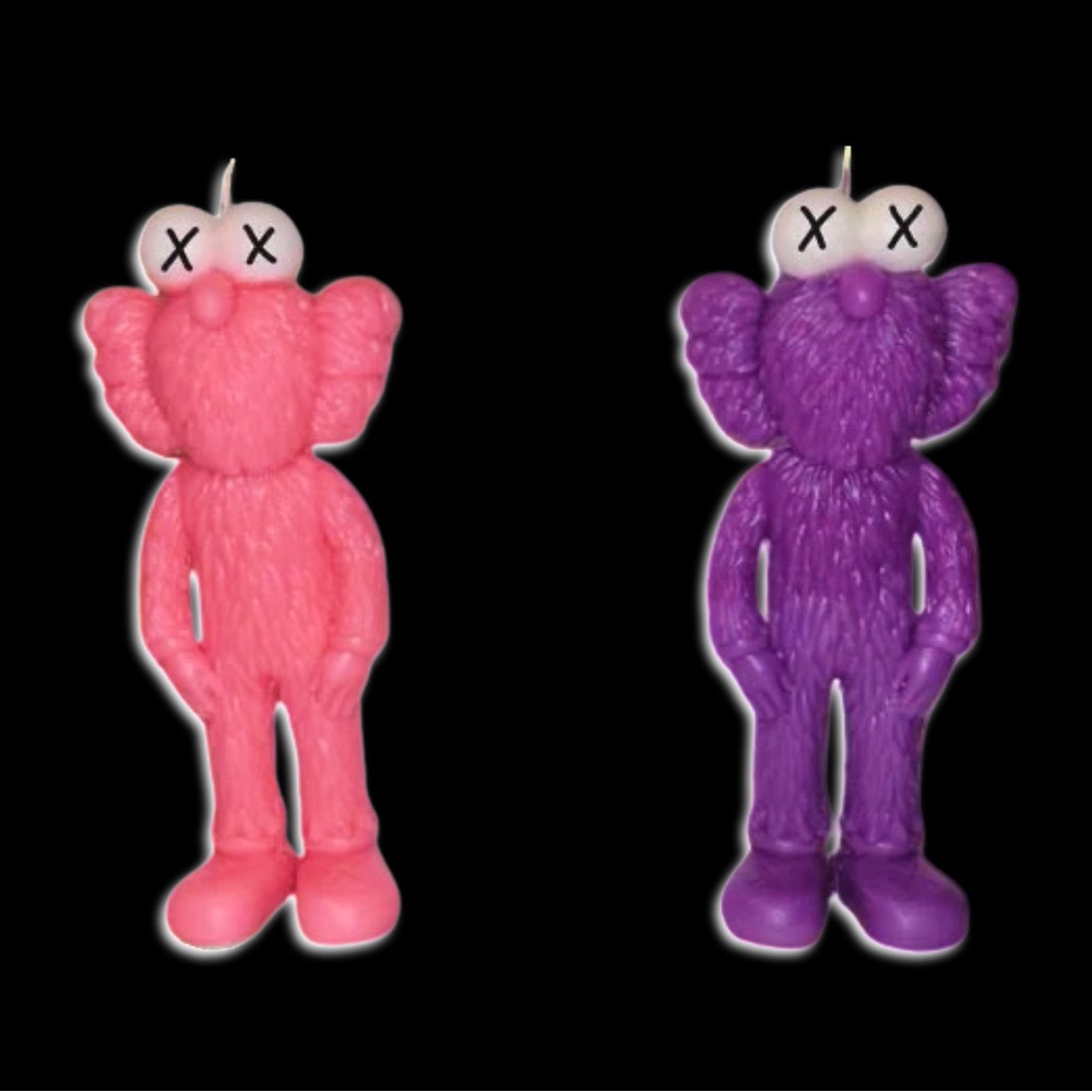 Designer Art Hand Poured Custom Kaws Dior Candle - Picture 4 of 8